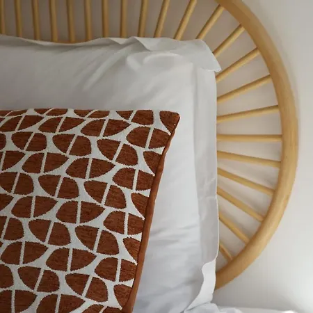 Guest house 552 Charming House - 3*