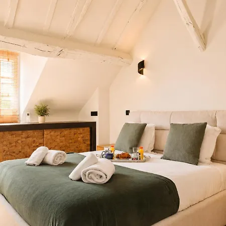 Guest house 552 Charming House -